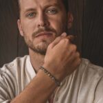 Edelsteinperlen-Armband-Herren-Grau-Labradorit-BJM11M01