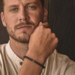 Edelsteinperlen-Armband-Herren-Schwarz-Onyx-BJM04M01