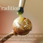 ST-Jawan-Kuegelchen-werden-aufgetragen